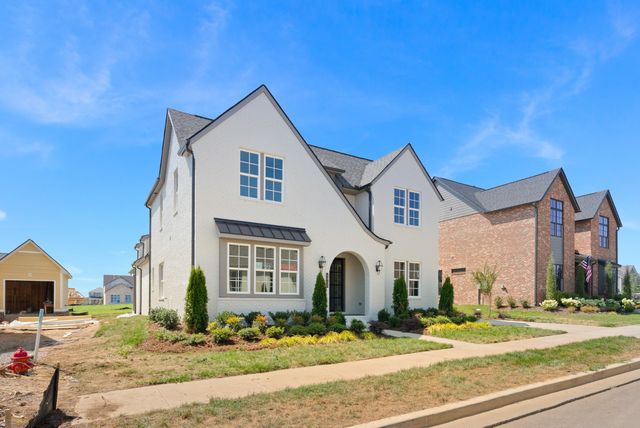 820 Saint Clair Avenue, Thompsons Station, TN 37179