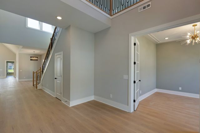 820 Saint Clair Avenue, Thompsons Station, TN 37179