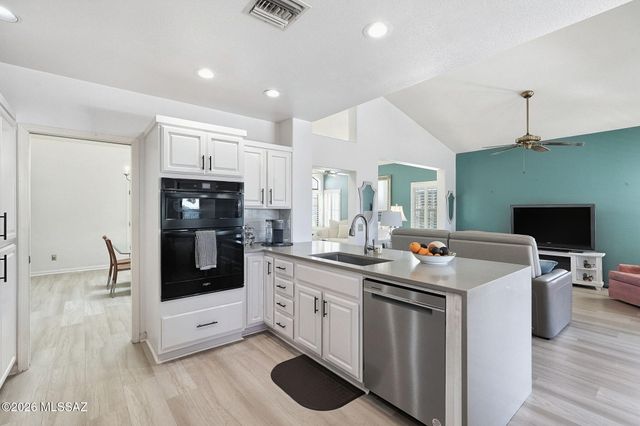 38444 S Canyon View Court, Tucson, AZ 85739