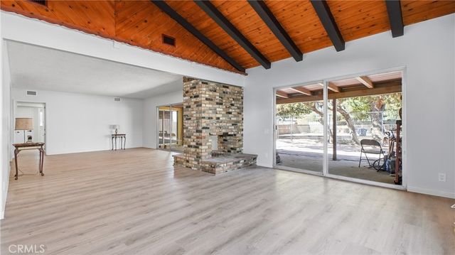 11357 Orcas, Lakeview Terrace, CA 91342