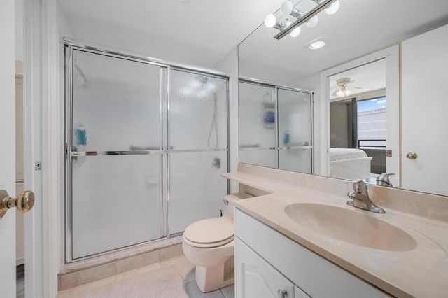 3560 S OCEAN Boulevard 607, South Palm Beach, FL 33480