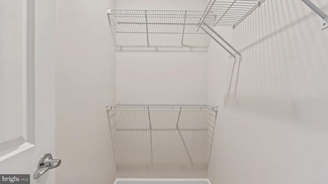 15071 JAXTON SQUARE LN, Haymarket, VA 20169