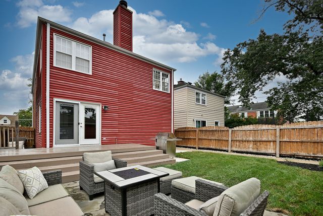2216 N 76th Court, Elmwood Park, IL 60707