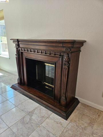 10 live Oak, Pittsburg, CA 94565
