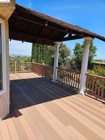 10 live Oak, Pittsburg, CA 94565