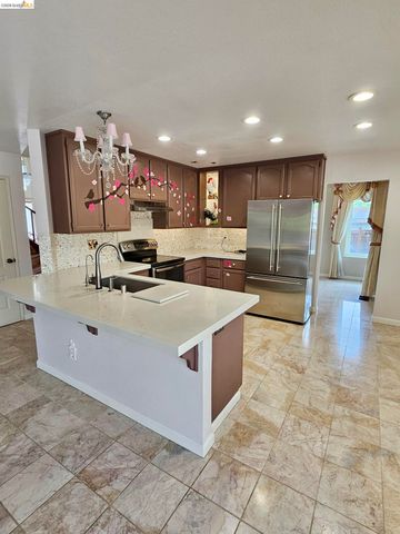 10 live Oak, Pittsburg, CA 94565