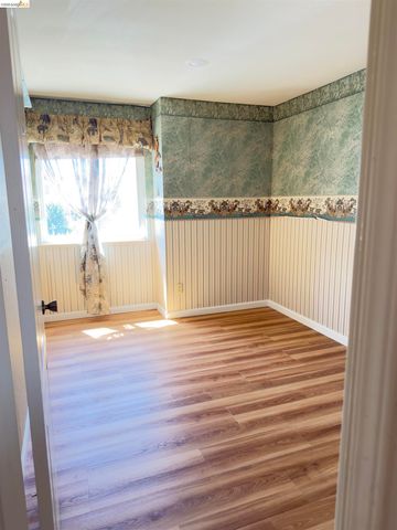 10 live Oak, Pittsburg, CA 94565