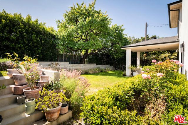 11328 Charnock Road, Los Angeles, CA 90066