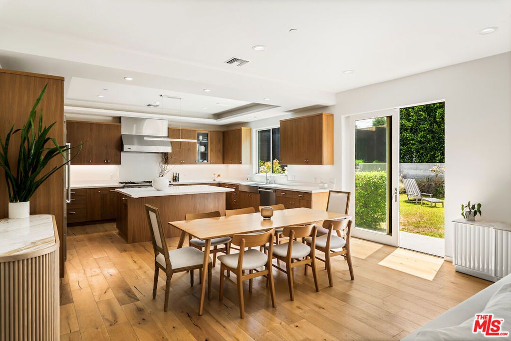 11328 Charnock Road, Los Angeles, CA 90066