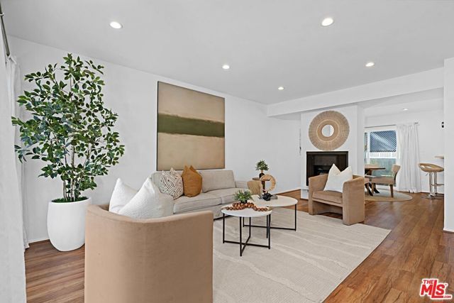 1228 18th Street D, Santa Monica, CA 90404