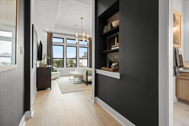 19205 Hopper LN, Austin, TX 78738