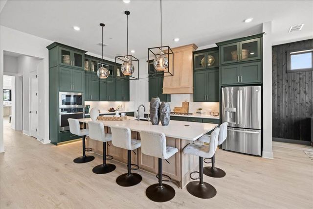 19205 Hopper LN, Austin, TX 78738