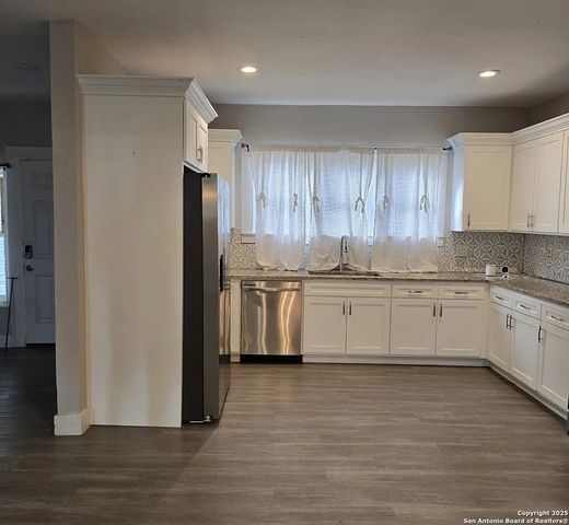 614 Cumberland, San Antonio, TX 78204