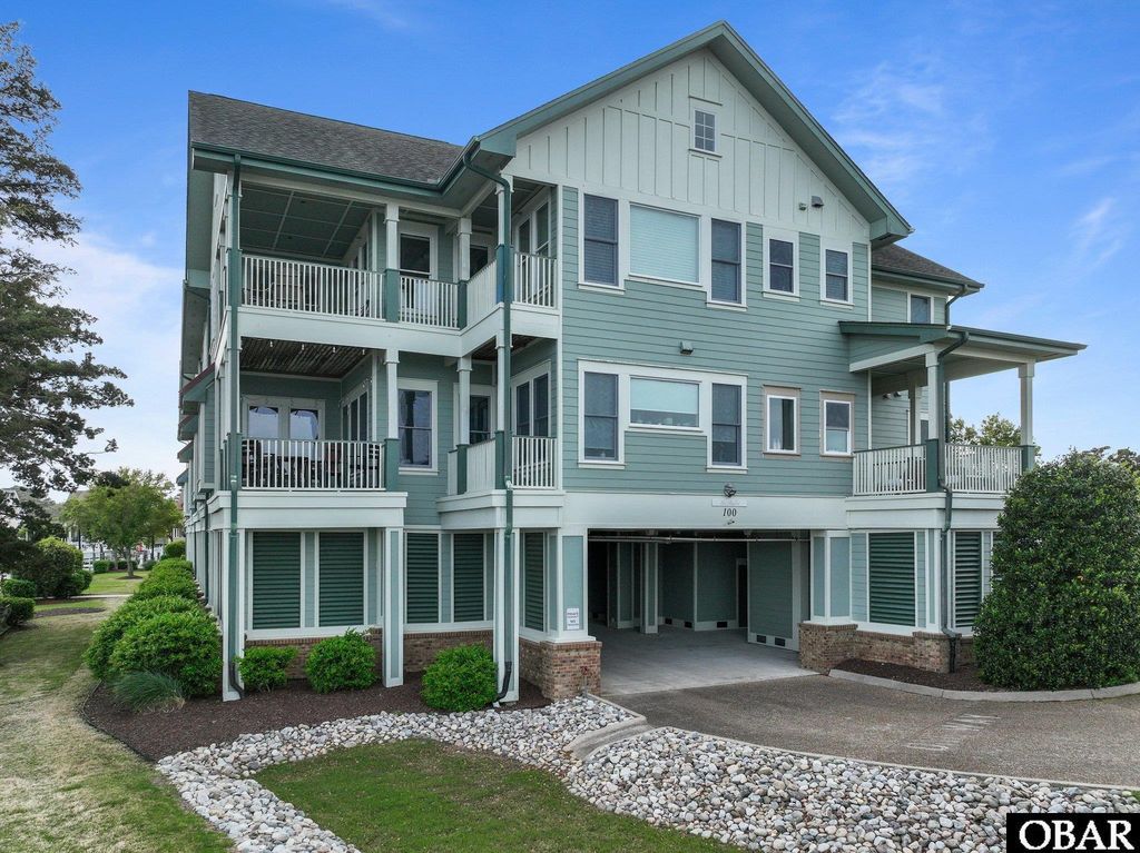Image 1 of property listing at 102A Dartmoor Ave. Unit 102A, Manteo, NC 27954