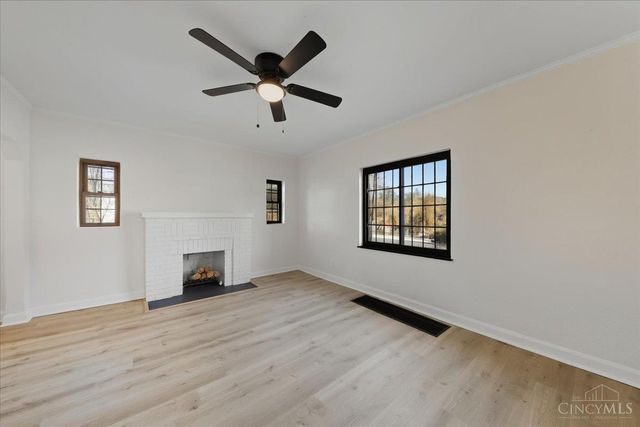 6123 Cambridge Avenue, Cincinnati, OH 45230