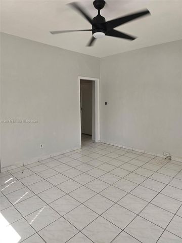 215 30th Street 2, Miami Beach, FL 33140