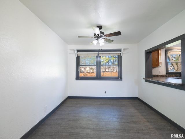 135 GLENVIEW Avenue, East Peoria, IL 61611