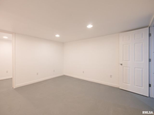 135 GLENVIEW Avenue, East Peoria, IL 61611