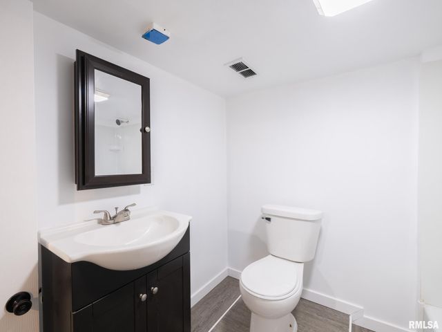 135 GLENVIEW Avenue, East Peoria, IL 61611