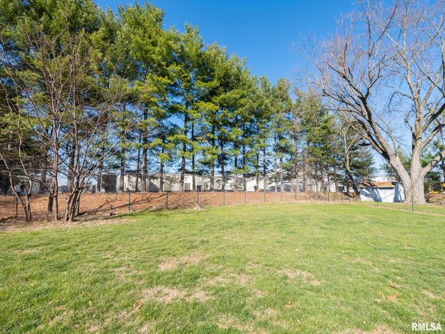 135 GLENVIEW Avenue, East Peoria, IL 61611