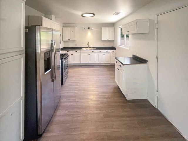 916 DAKOTA Street SE, Albuquerque, NM 87108