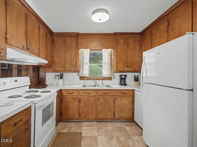 1006 Cuscowilla, Cary, NC 27511