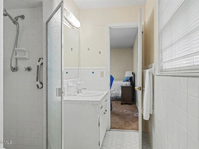 1006 Cuscowilla, Cary, NC 27511