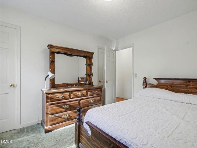 1006 Cuscowilla, Cary, NC 27511