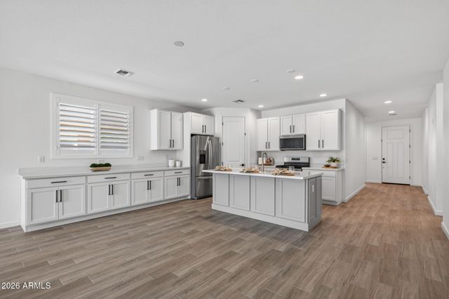 9841 E SATELLITE Drive, Mesa, AZ 85212