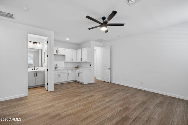 9841 E SATELLITE Drive, Mesa, AZ 85212