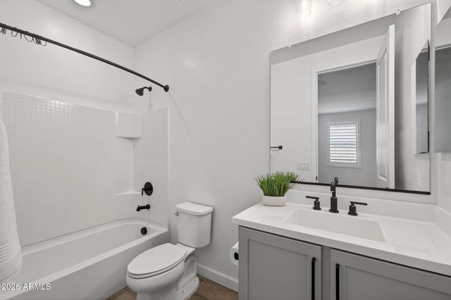 9841 E SATELLITE Drive, Mesa, AZ 85212