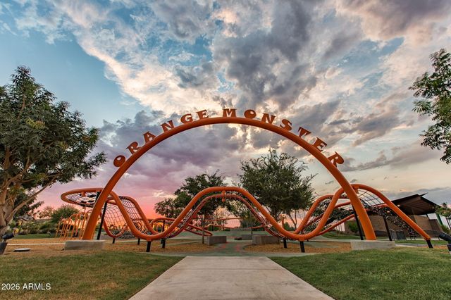 9841 E SATELLITE Drive, Mesa, AZ 85212