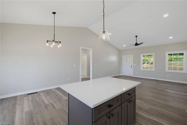 7950 US Highway 29 Bus, Reidsville, NC 27320