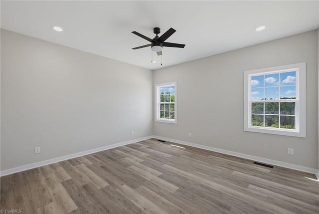 7950 US Highway 29 Bus, Reidsville, NC 27320