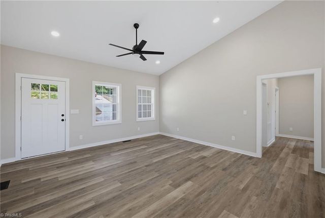 7950 US Highway 29 Bus, Reidsville, NC 27320