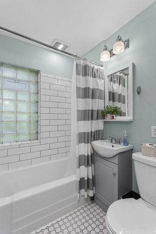 3302 S Adams AVENUE, Milwaukee, WI 53207