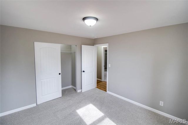 429 Oak Street, East Alton, IL 62024