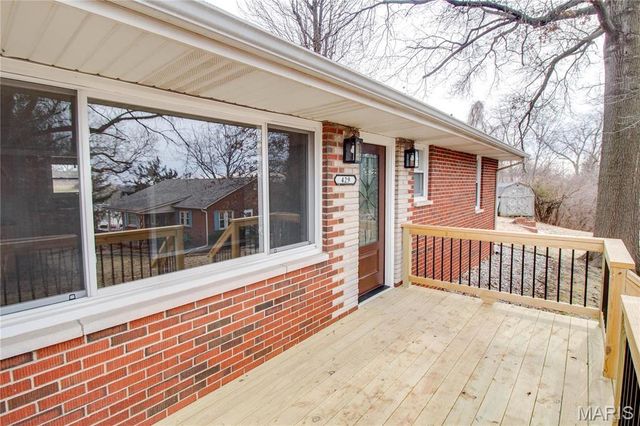 429 Oak Street, East Alton, IL 62024