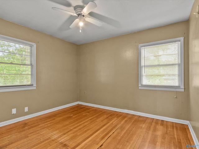 908 Speake Road NW, Huntsville, AL 35816
