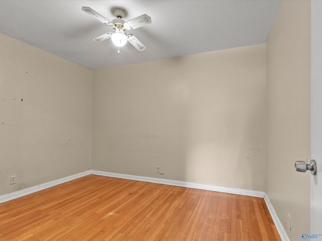 908 Speake Road NW, Huntsville, AL 35816