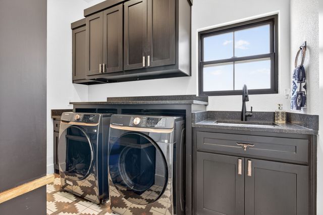 6384 US HWY 281 S, Jacksboro, TX 76458