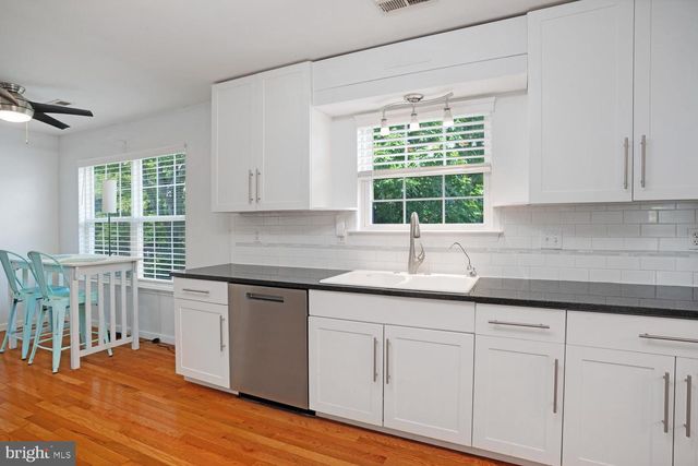 20 OCEAN BLVD, Little Egg Harbor Twp, NJ 08087