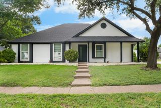 923 Short Line Boulevard, Midlothian, TX 76065