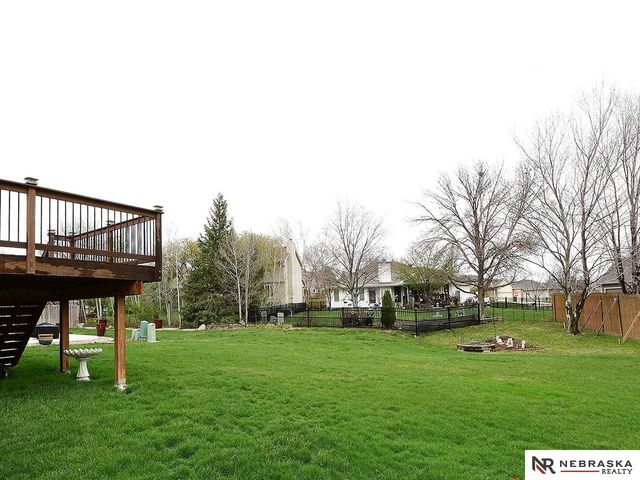 7033 S 163rd Street, Omaha, NE 68136