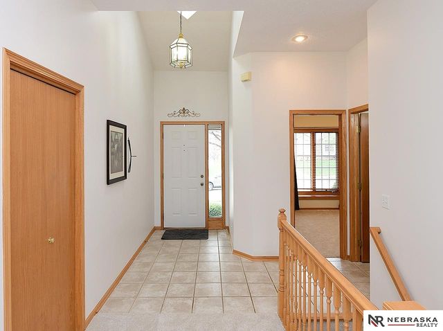7033 S 163rd Street, Omaha, NE 68136