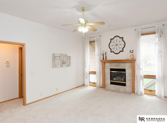 7033 S 163rd Street, Omaha, NE 68136