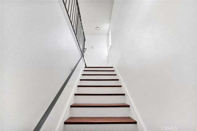 1216 S Cypress Avenue E, Ontario, CA 91762