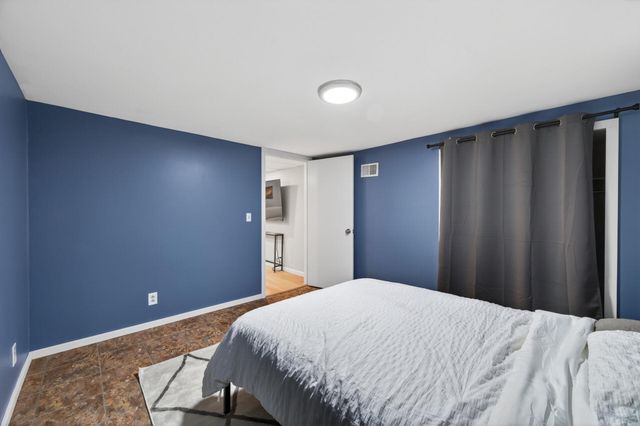 11648 Ilex Street NW, Coon Rapids, MN 55448