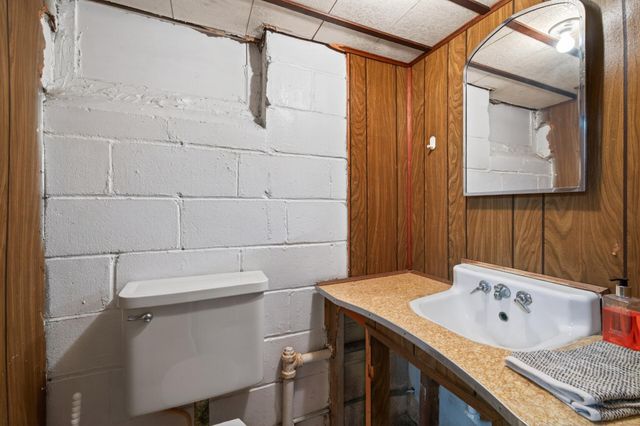 11648 Ilex Street NW, Coon Rapids, MN 55448