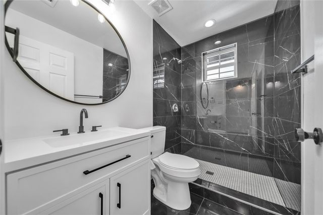 2507 Emmett Street, Dallas, TX 75211